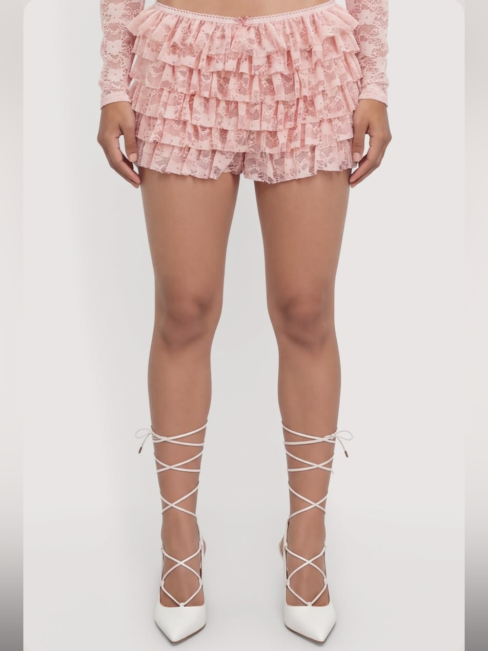 Lace Ruffle Shorts - Picture 3 of 6